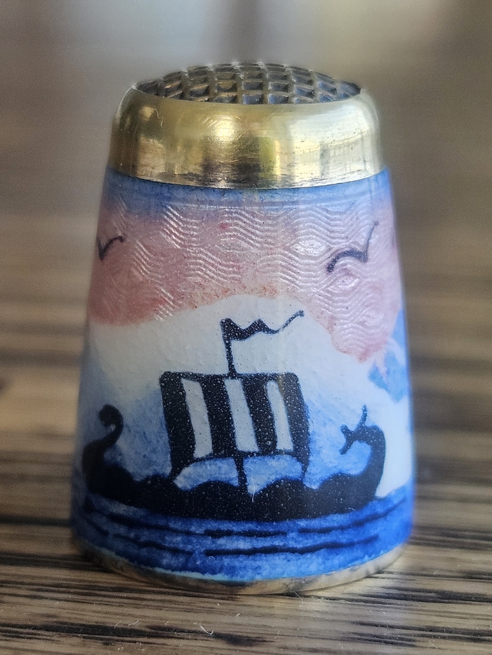 Vintage Aksel Holmsen Sterling Enamel Guilloche Viking Ship Birds Thimble Gold